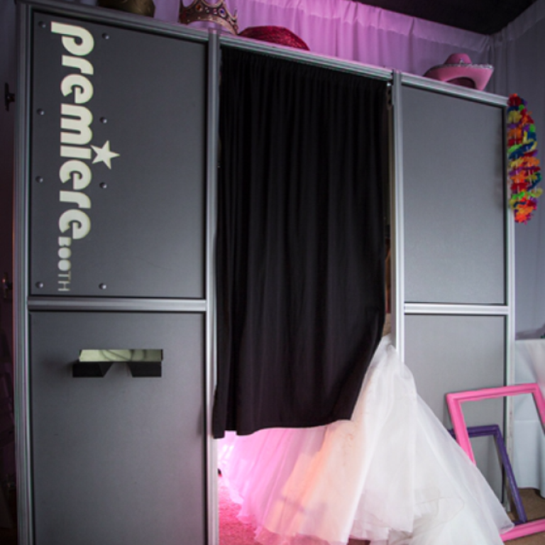 classic photo booth wedding classic photo booth wedding